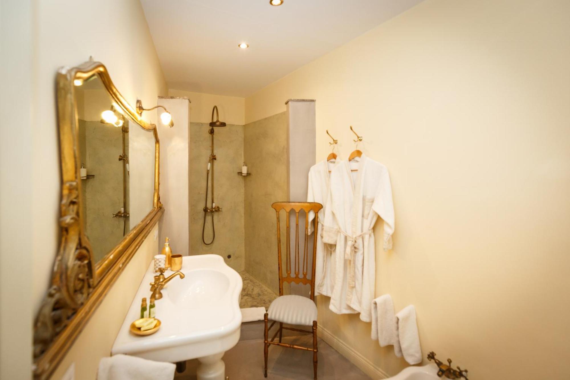 Bb 22 Charming Rooms & Apartments Παλέρμο Εξωτερικό φωτογραφία
