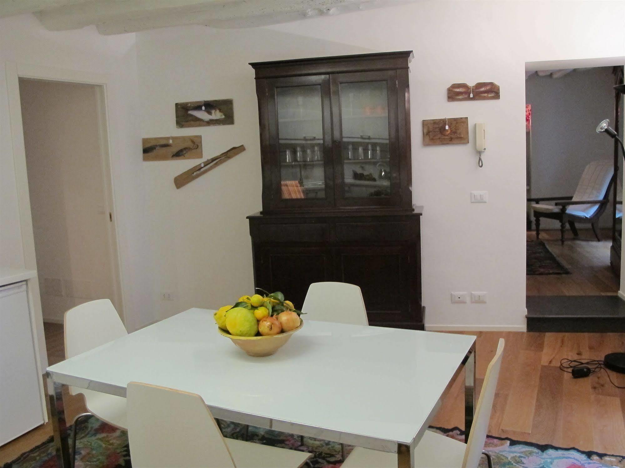 Bb 22 Charming Rooms & Apartments Παλέρμο Εξωτερικό φωτογραφία