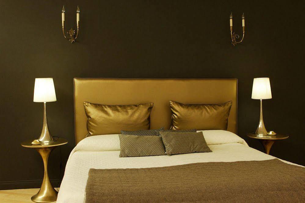 Bb 22 Charming Rooms & Apartments Παλέρμο Εξωτερικό φωτογραφία