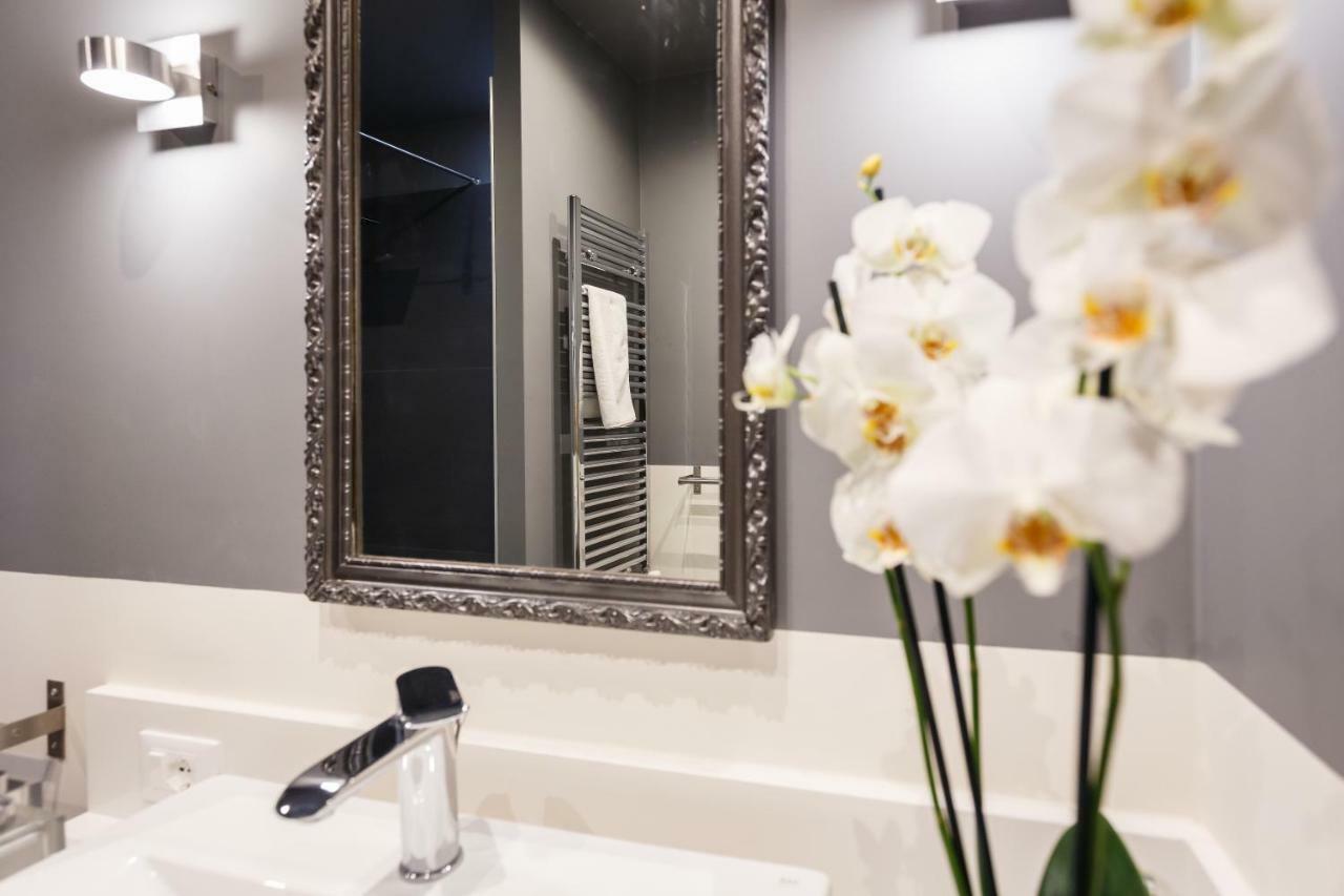 Bb 22 Charming Rooms & Apartments Παλέρμο Εξωτερικό φωτογραφία